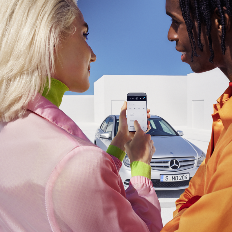 Mercedes me connect App
