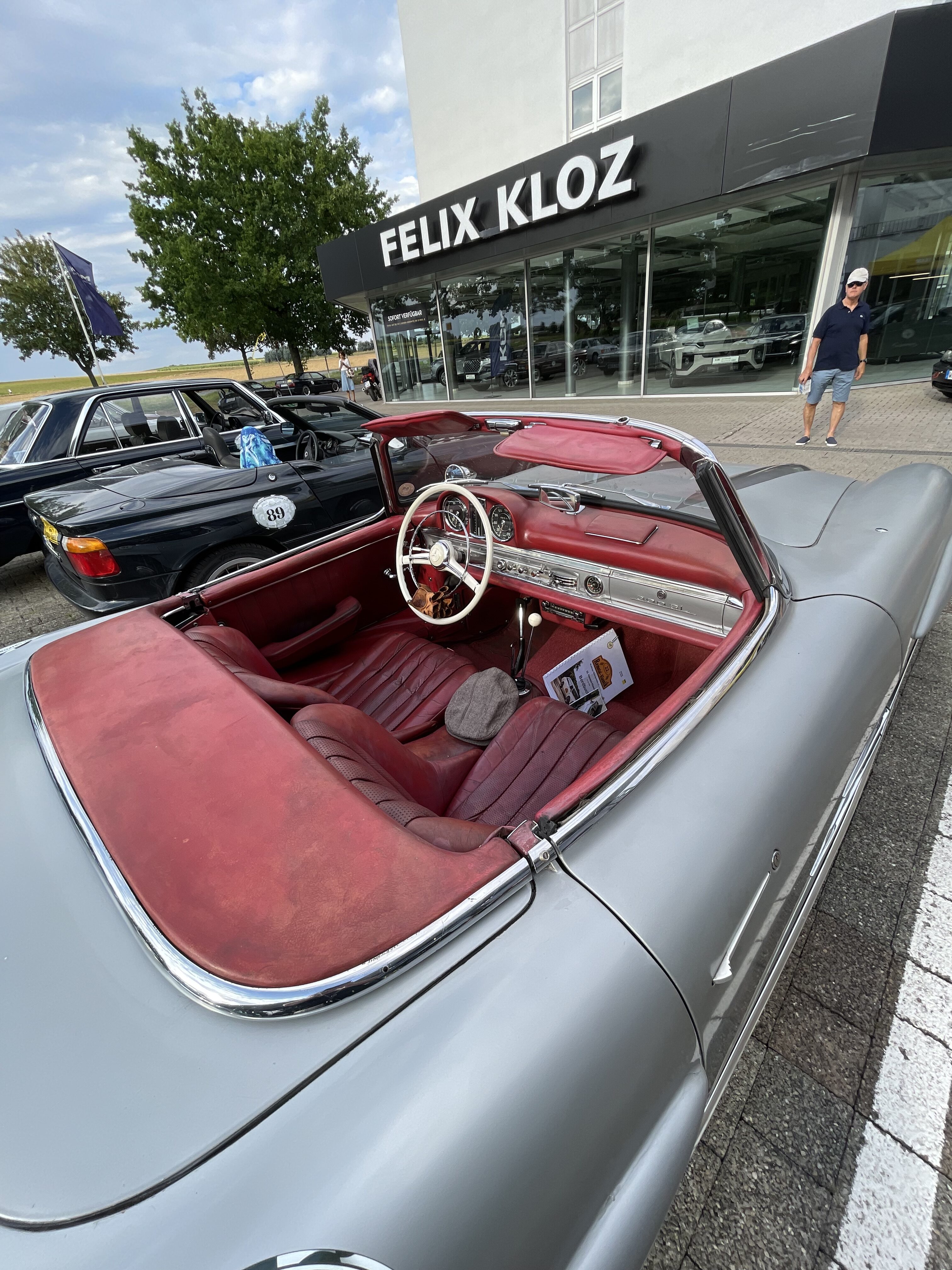 SL 300